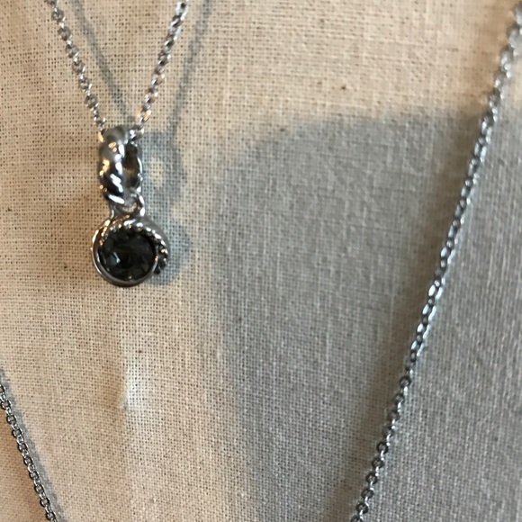 2 BRAND NEW NECKLACES in one BY LOFT - Picture 6 of 7